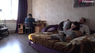 Друг мне и попку лижет, а муж так не делает, вот и стал куколдом